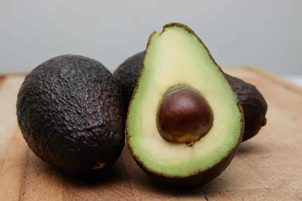 Avocadoes_Tawi_Village